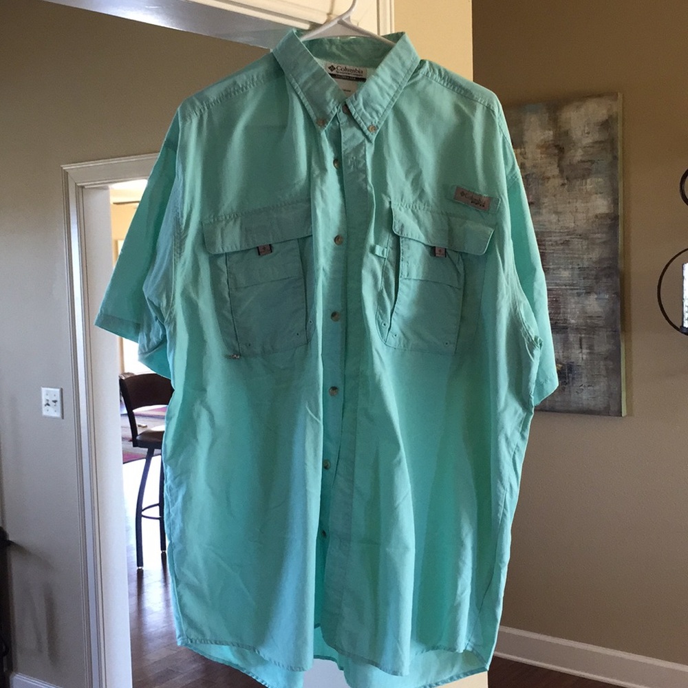 Columbia PFG shirt.